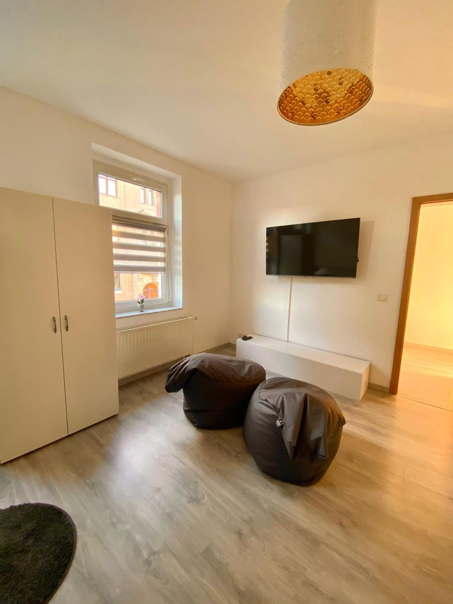 Schoene 3-Zimmer Monteurswohnung Im Sueden Von Leipzig Eg Ngoại thất bức ảnh